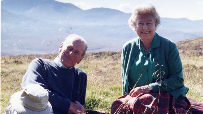 skynews-prince-philip-the-queen_5344694