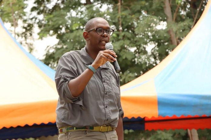 26234BC4-D892-43E1-9B6B-055F3076904F