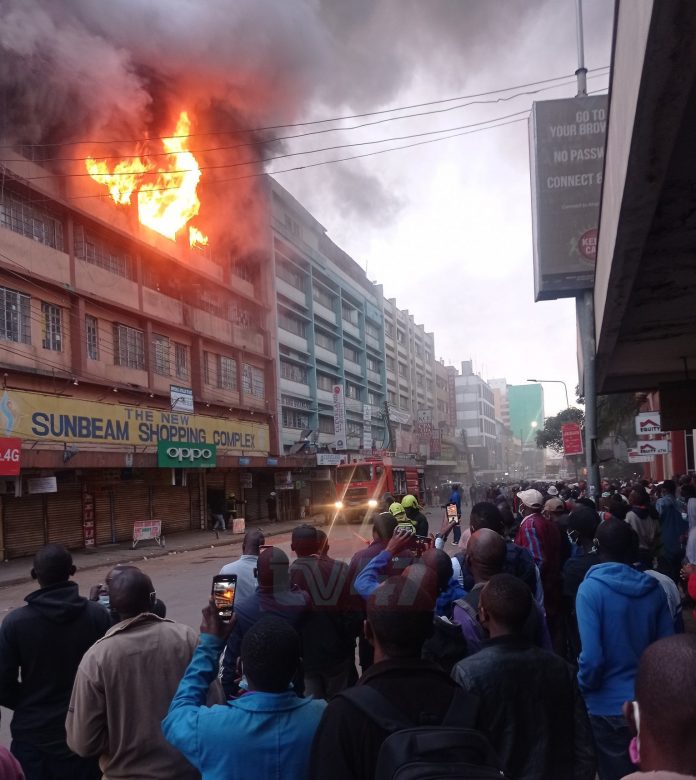 BAB888F4-D2EB-40AB-998D-79AB5587EF3A