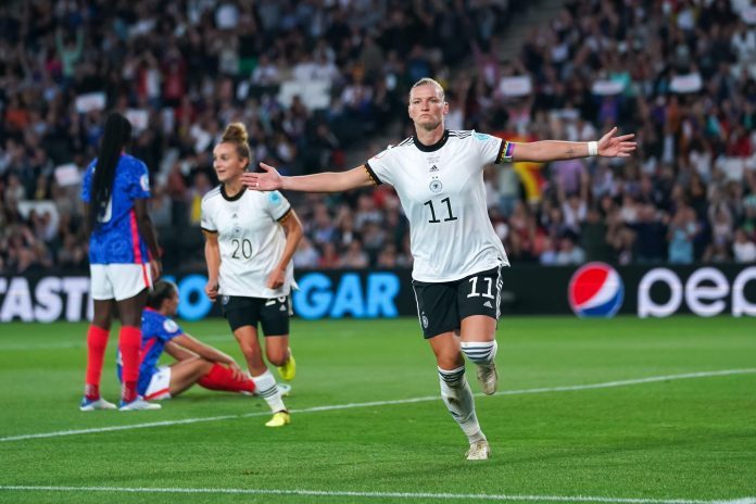 2EC2CE40-1AEC-48AF-BA9D-3378C139EADF