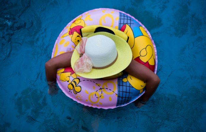 AFP8503615273391951925406558284660002530379-china-weather-1