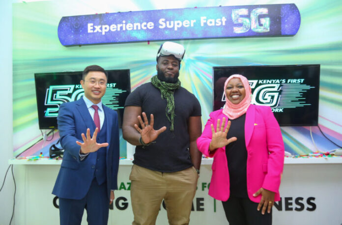 Safaricom-Ag.-Chief-Consumer-Business-Officer-Fawzia-Ali-with-Huawei-Kenya-Deputy-CEO-Sheng-Kaifu-left-and-Kenyan-Professional-Gamer-Brian-Dianga-aka-‘Beast-759x500-1