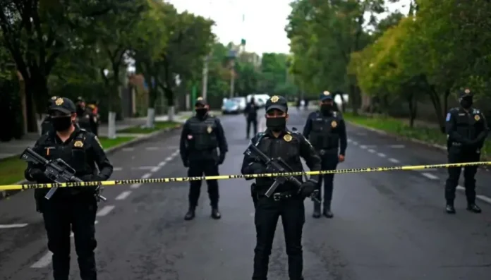 Mexico-Police
