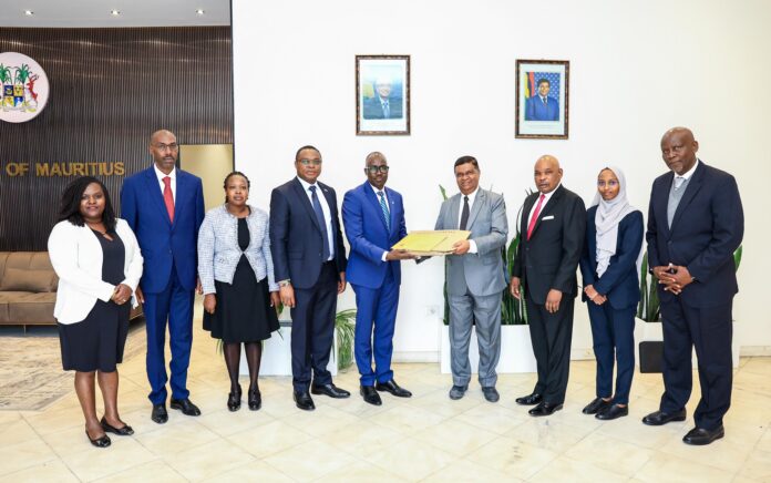 GTpeH-NWAAAdwrO-1722250029