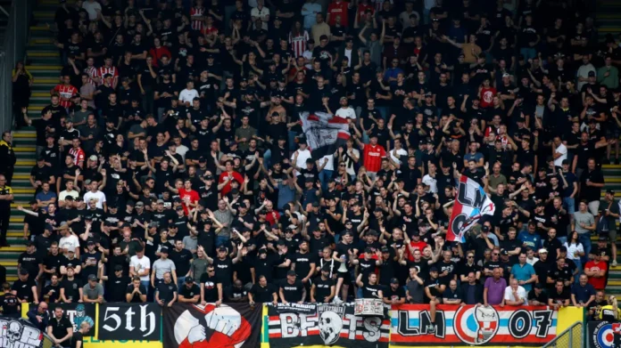 psv-eindhoven-supporter-g-1200