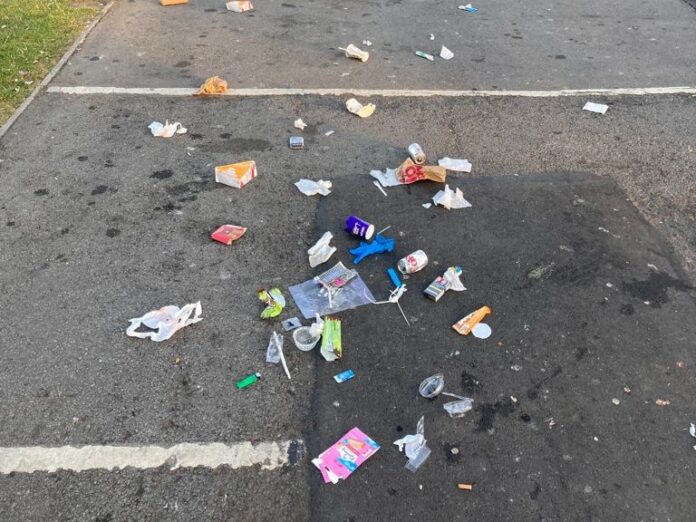 Litter-left-in-Boating-Lake-car-park-Cleethorpes