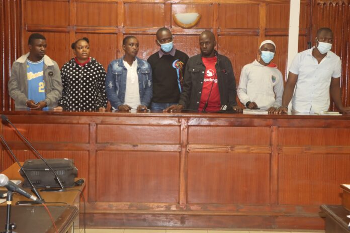 e2f9cebd-c762-442d-aecb-d8272901c403