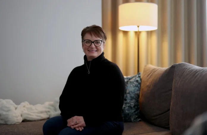 2025-05-04T063755Z_1729248818_RC2BKDAW59PQ_RTRMADP_3_EUROPE-USA-IMMIGRATION-scaled