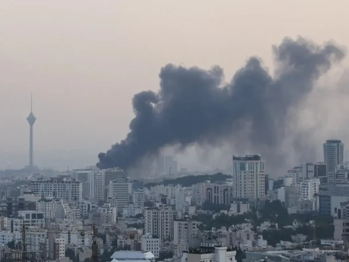 iran-israel-war-live-updates-israeli-strikes-on-iran-killed-at-least-950-people-wounded-3450-others