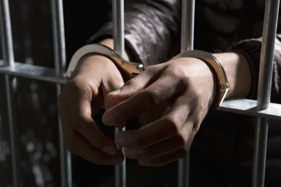 31717-jail-1234p-rs