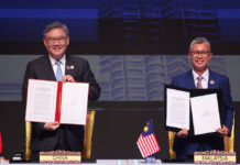 China, ASEAN Sign Upgraded Free Trade Pact Amid U.S. Tariff Pressures
