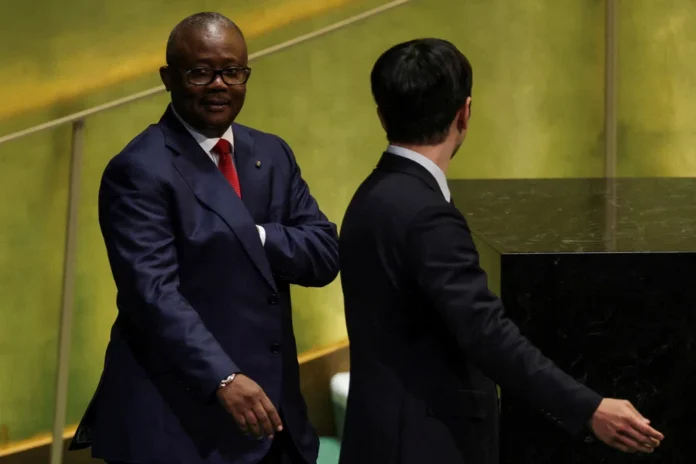 5e00d362b0bb56e257507c0b595230e07565154b9e0adabf29898250332664de