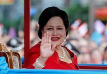 Thailand’s Queen Mother Sirikit, Beloved Style Icon and Symbol of Devotion, Dies at 93