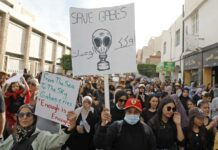 Hundreds of Tunisians Protest Worsening Pollution Crisis in Gabes