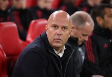 Slot Defends Team Selection After Liverpool Crash Out of Carabao Cup