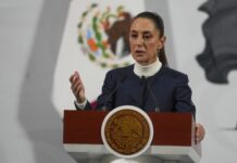 Mexican President Sheinbaum disagrees with US revoking 13 Mexican airline routes
