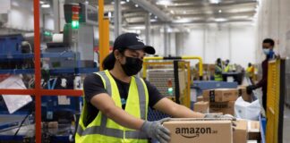 Wave of Corporate Layoffs Raises Alarms Over U.S. Job Market