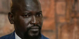 Guinea’s coup leader enters presidential race