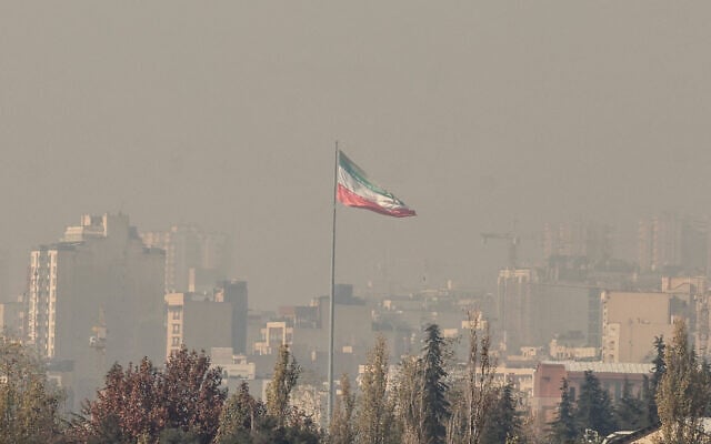 AFP__20251125__863D2MF__v1__HighRes__IranWeatherPollution-e1764063259139-640x400