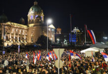 Thousands Rally in Belgrade to Support Serbian President Vucic Amid Ongoing Protests