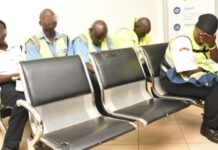 EACC arrests five traffic police officers extorting money from motorists