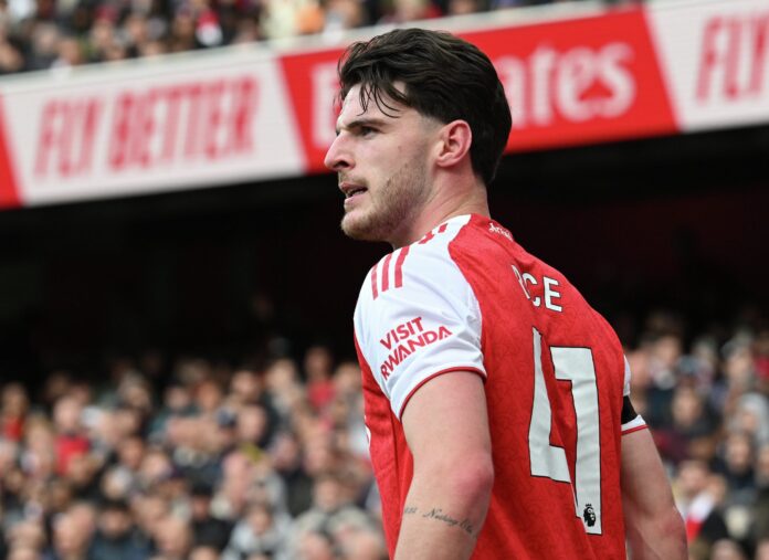 g6gzghoxeaaxnpb-scaled