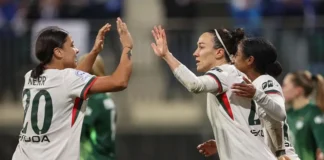 Kerr and Bronze send Chelsea into quarter-finals