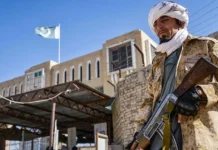 Pakistan, Afghanistan border clashes kill 5, officials say