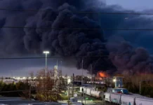 At Least Five Killed After Mexican Navy Plane Crashes in Texas, US.