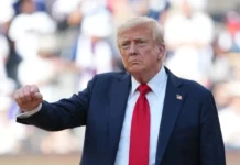 Trump Criticizes $72 Billion Netflix-Warner Bros Deal as ‘Potential Problem’