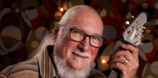 Guitarist Steve Cropper, Co-Writer of “Sittin’ on the Dock of the Bay,” Dies at 84