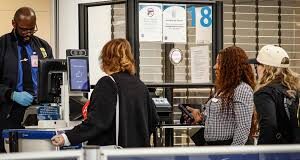 US Could Require Foreign Tourists to Provide 5-Year Social Media History for Entry