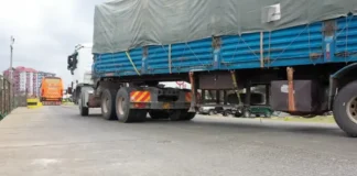 Truckers Warned: Overloading Voids Insurance Cover After Accidents