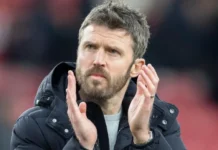 Carrick favourite for Man Utd caretaker role
