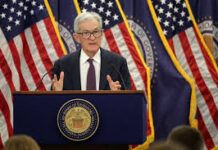 Fed Chair Jerome Powell says that the US economy is doing well despite geopolitical tensions and tariffs