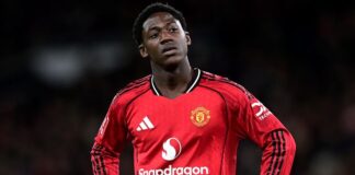 Man Utd keen to resume Mainoo contract talks