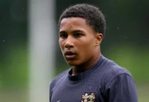 Barcelona sign Norwich prospect Tavares