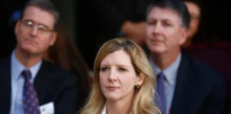 Epstein Ties Force Top Goldman Lawyer Kathy Ruemmler to Exit