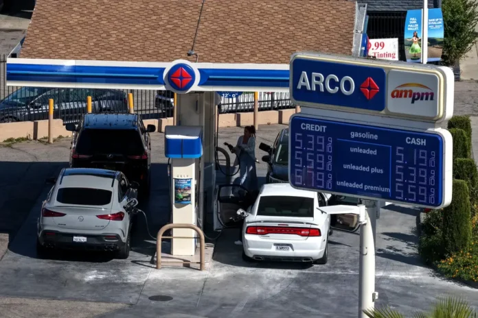 11israel-iran-oil-reserves-pltz-jumbo