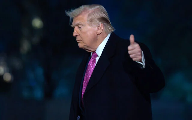 AP26089055302591-640x400