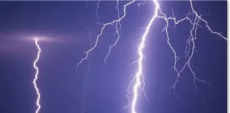 Lightning Strike Kills One in Kilifi as Floods Disrupt Major Narok Highway