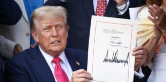 Trump’s signature to appear on US dollars in first for sitting president