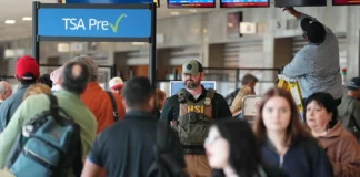 Trump Signs Order to Pay TSA Workers as DHS Funding Stalls in Congress