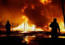 Russian attacks leave three dead in Ukraine