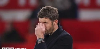 Jeers and defensive crisis –Â Honey moon over for Carrick as he faces first big Man Utd test