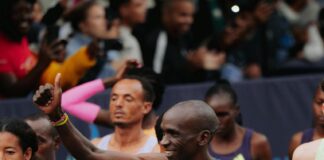 Eliud Kipchoge Finishes 16th at Cape Town Marathon