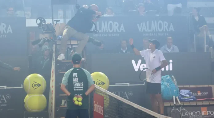 Italian Open match delayed by cup final fireworks